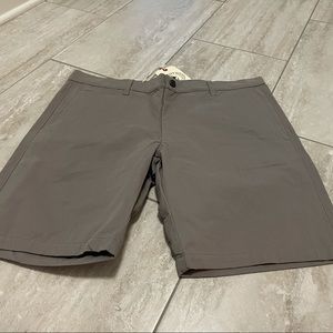 SIZE 36 SHORTS
